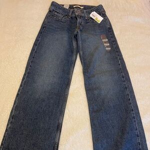 NEW Levi's Jeans Women's Superlow Loose Size 24 NWT
